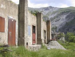 Ligne Maginot - SAINT DALMAS LE SELVAGE (SD) - (Ouvrage d'infanterie) - Bloc 3
La cloche cuirassée et le casernement