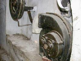 Ligne Maginot - SAINT DALMAS LE SELVAGE (SD) - (Ouvrage d'infanterie) - Les dessous de l'ouvrage
Ventilation manuelle