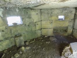 Ligne Maginot - 2C - LA CABRETTE - (Blockhaus pour canon) - Créneaux AC centrale et Hotchkiss droite