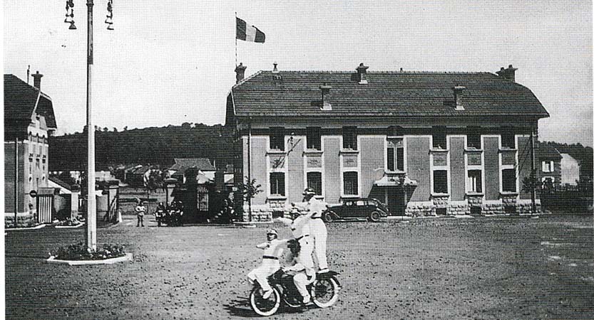 TOUR D'AUVERGNE (3°CIE GRM) - (Camp de sureté)