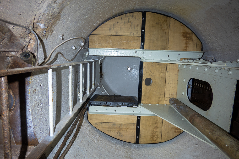 Ligne Maginot - HUBERBUSCH SUD - C59 - (Casemate d'infanterie - Simple) - Cloche GFM restaurée - Michel Teiten