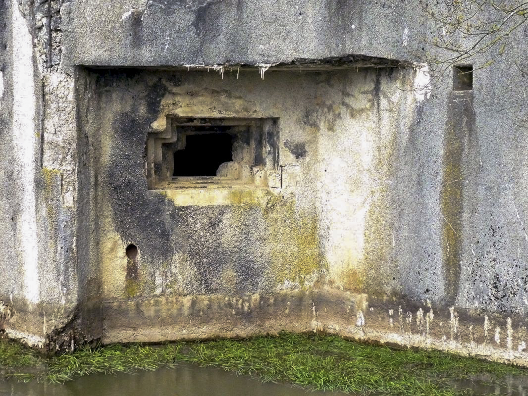 Ligne Maginot - Casemate A72 - Les AYVELLES Sud -  - JMBrams