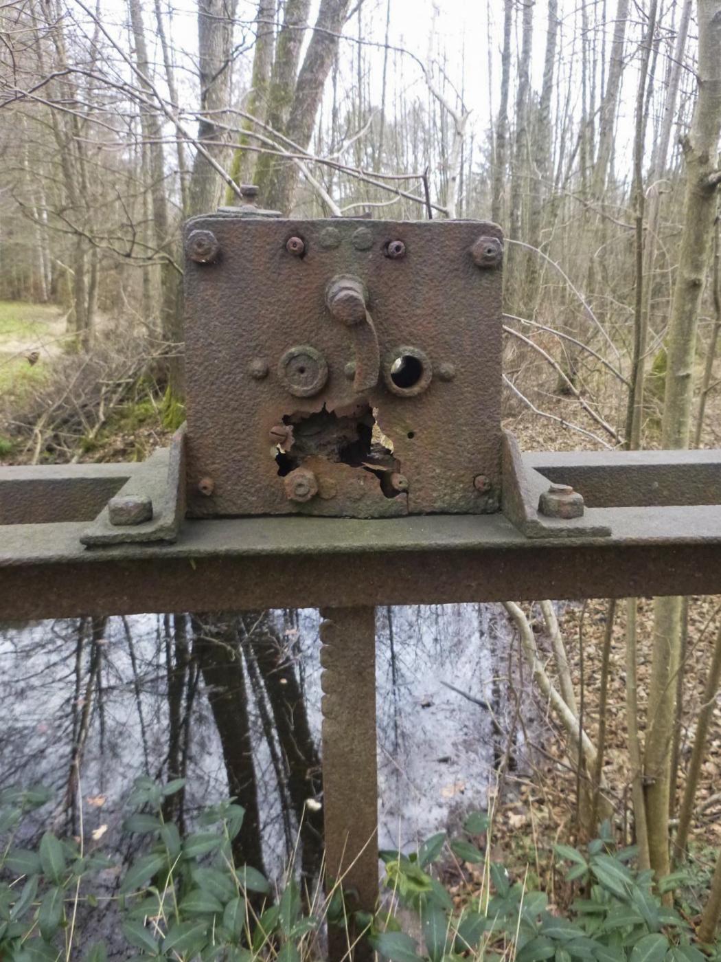 Ligne Maginot - DAMBACH SUD (BARRAGE 10) - (Inondation défensive) - Les vannes de régulation - J.luc