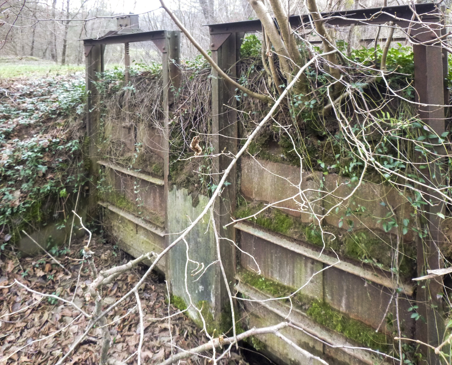 Ligne Maginot - DAMBACH SUD (BARRAGE 10) - (Inondation défensive) - Les vannes de régulation - J.luc