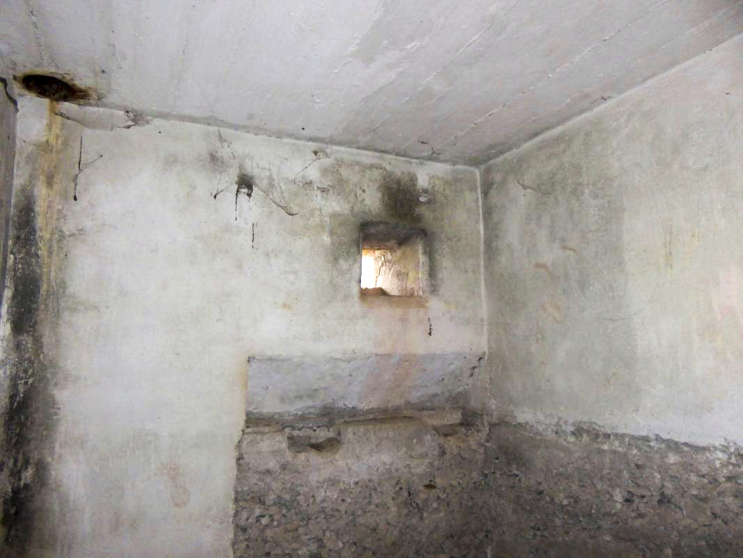 Ligne Maginot - PLANET - (Ouvrage d'infanterie) - Bloc 6 - ELLENA-CUNY