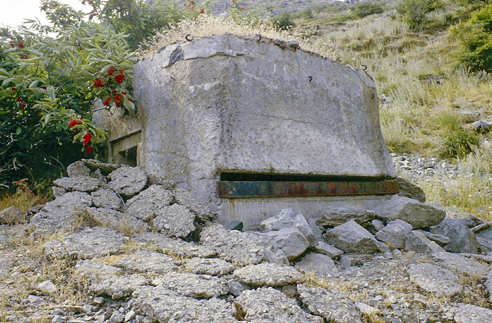 Ligne Maginot - LE PRA (LP)  - (AVANT POSTE) - (Ouvrage d'infanterie) - Bloc 4
Son observatoire - Alain Loviny
