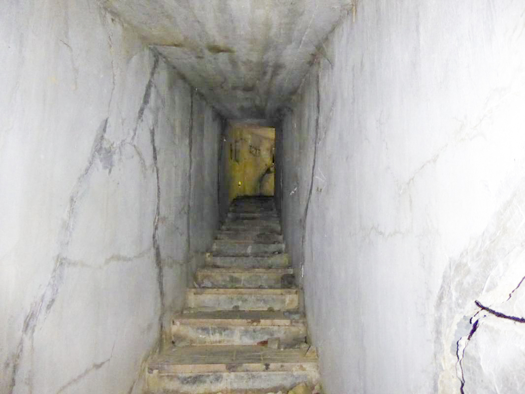 Ligne Maginot - LE PRA (LP)  - (AVANT POSTE) - (Ouvrage d'infanterie) - L'escalier du bloc 1 vers le casernement - ELLENA-CUNY