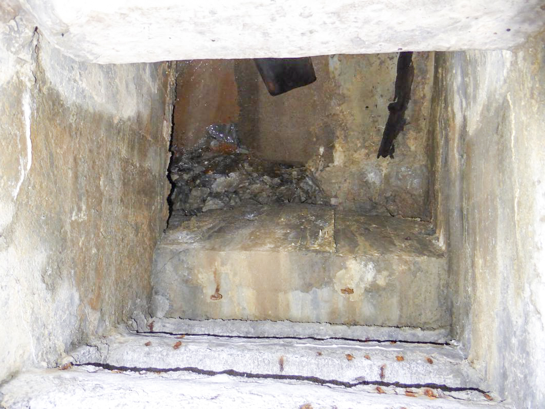 Ligne Maginot - LE PRA (LP)  - (AVANT POSTE) - (Ouvrage d'infanterie) - Le casernement
Source captée - ELLENA-CUNY
