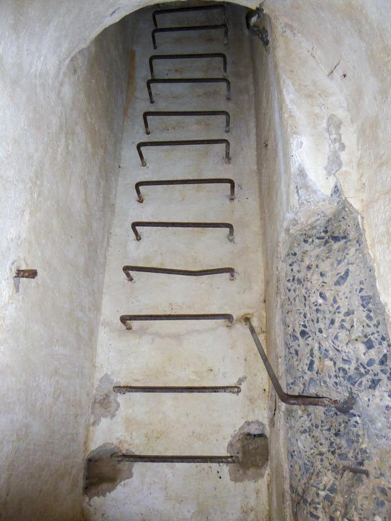 Ligne Maginot - CONCHETAS - CONQUET (OC) - (Ouvrage d'infanterie) - Bloc 6
Accès - ELLENA-CUNY