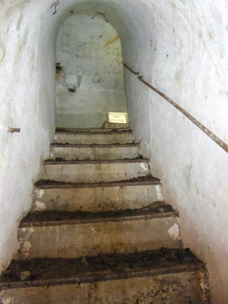 Ligne Maginot - CONCHETAS - CONQUET (OC) - (Ouvrage d'infanterie) - Bloc 5
Accés - ELLENA-CUNY