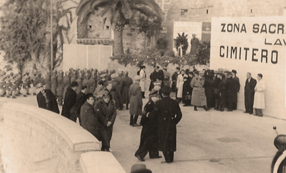 Ligne Maginot - PONT SAINT LOUIS (BARRAGE RAPIDE) - (Blockhaus pour canon) - Cérémonie au pont saint louis en présence  des familles des soldats italiens entre autre celles de Mario Lalli - Inconnu