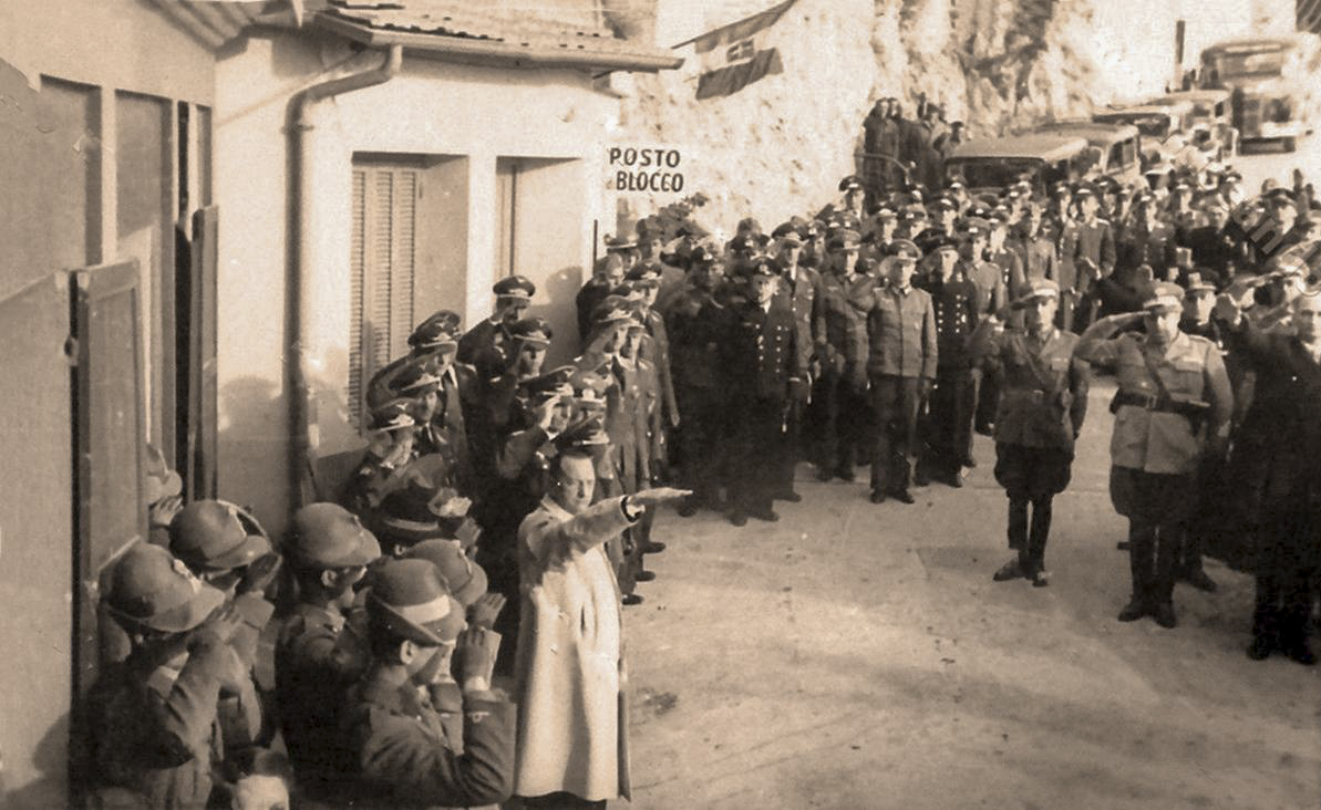 Ligne Maginot - PONT SAINT LOUIS (BARRAGE RAPIDE) - (Blockhaus pour canon) - Les autorités civiles et militaires - Istituto Luce