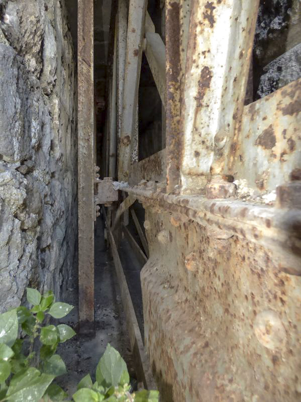 Ligne Maginot - PONT SAINT LOUIS (BARRAGE RAPIDE) - (Blockhaus pour canon) - Barrière de route - JMBrams