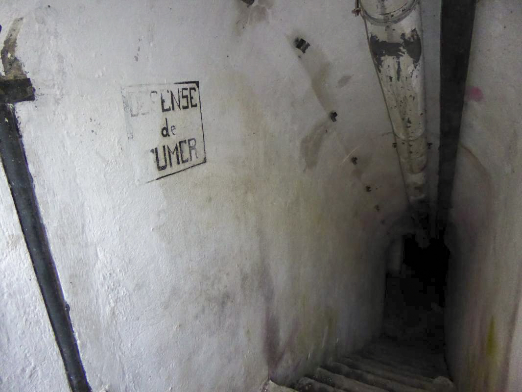Ligne Maginot - CASTES RUINES (CR) - (Ouvrage d'infanterie) - Bloc 2 - ELLENA-CUNY