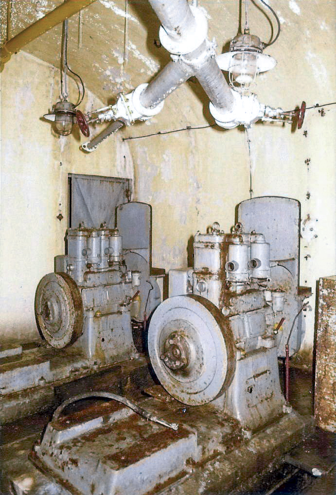 Ligne Maginot - CAVE A CANON - (Ouvrage d'infanterie) - Moteur CLM - Jean-Bernard Wahl