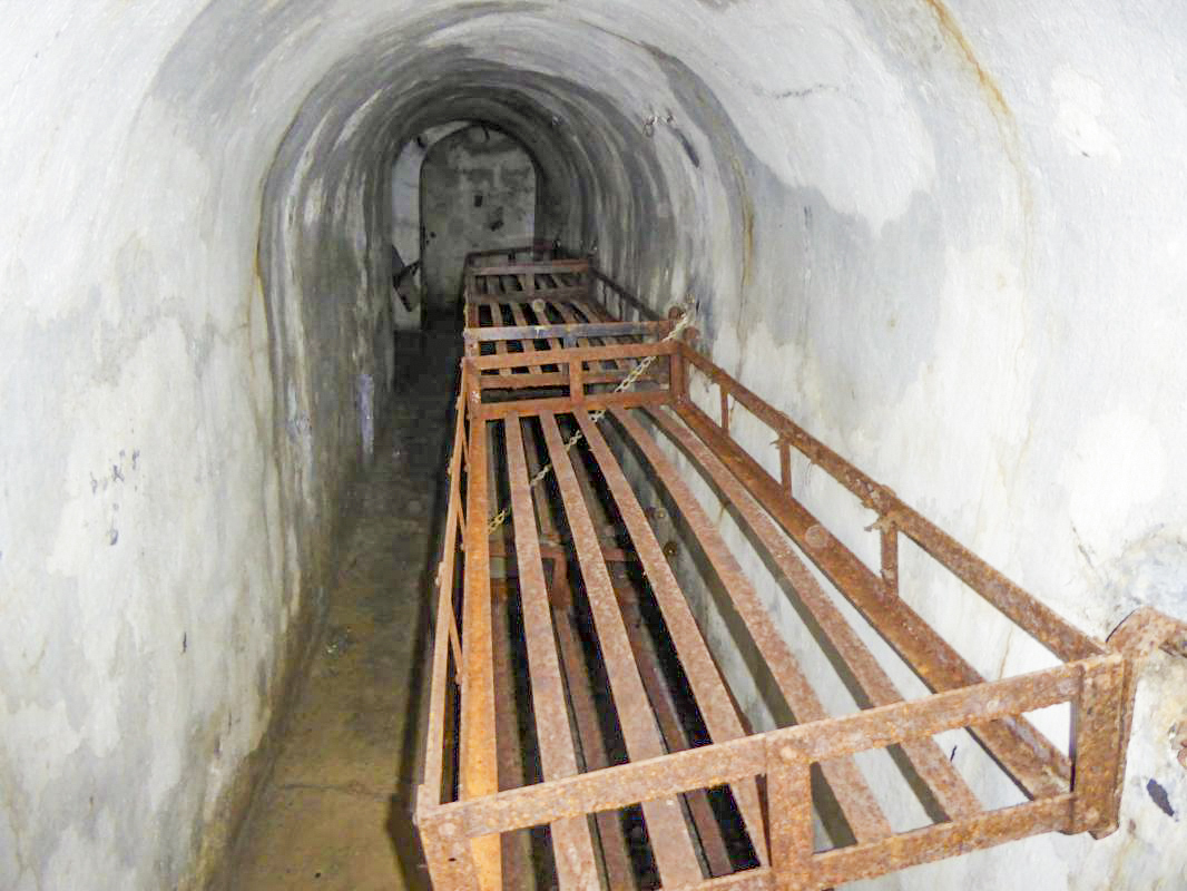 Ligne Maginot - SAINT DALMAS LE SELVAGE (SD) - (Ouvrage d'infanterie) - Le casernement intérieur - ELLENA-CUNY