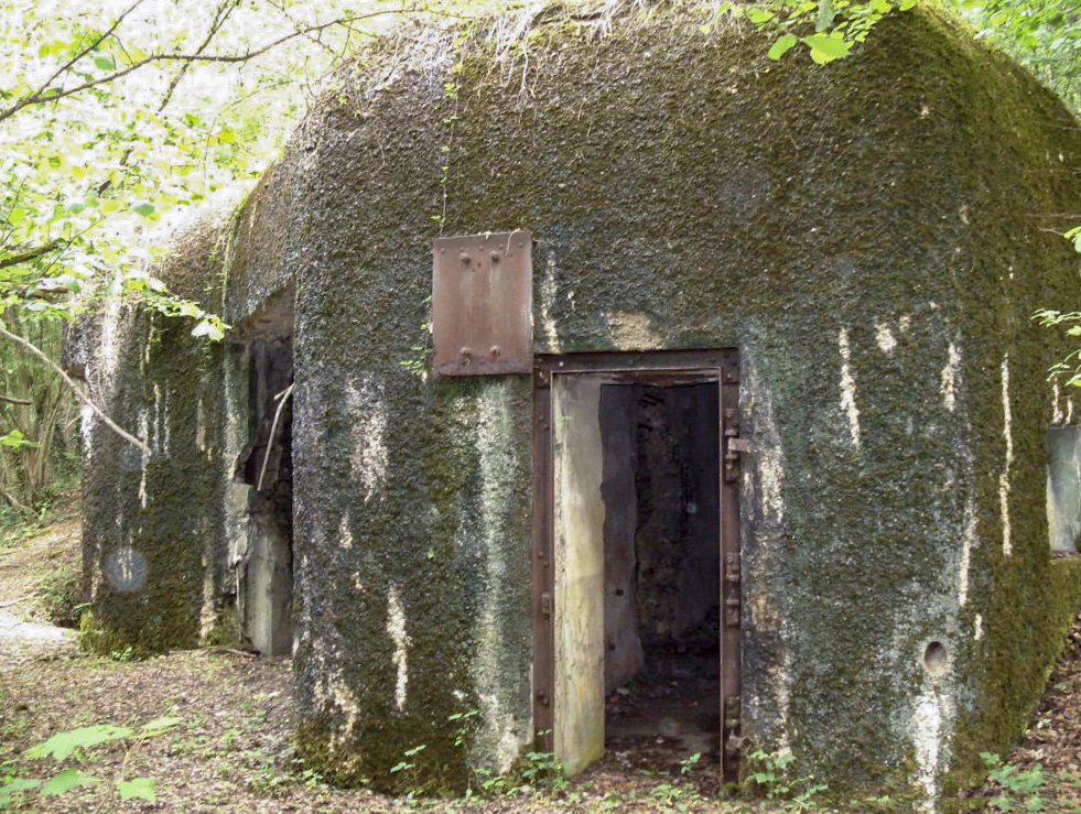 Ligne Maginot - A74 - FLIZE-CHARLEMAGNE - (Casemate d'artillerie) -  - R Tucker