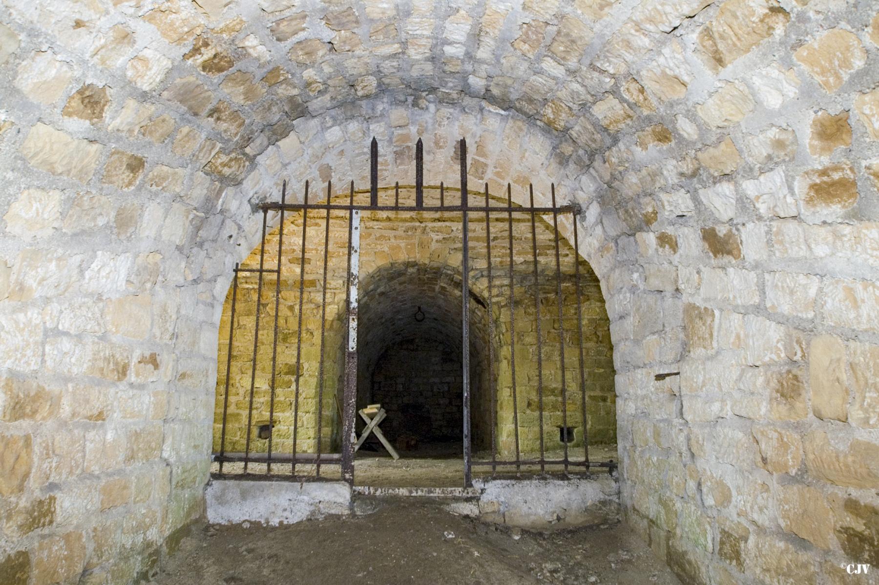 Ligne Maginot - BATTERIE DES AYVELLES (CM1 / II / 148° RIF) - (PC de Sous-Quartier) -    - Lia VERMEULEN