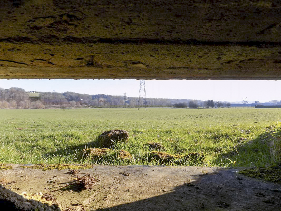 Ligne Maginot - BB77-B - LES HACHES EST - (Blockhaus pour canon) - Vue créneau droite - R Tucker