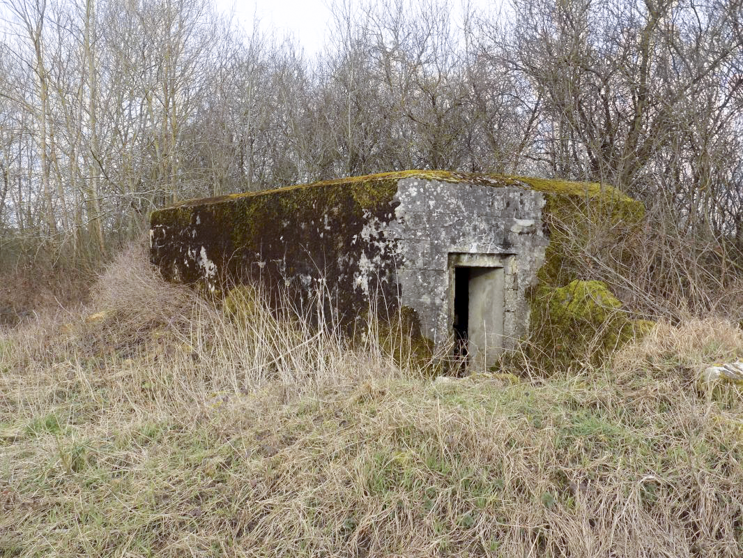 Ligne Maginot - BB77-D - LE LINHAT NORD - (Blockhaus pour arme infanterie) - Vue du sud-est - R Tucker