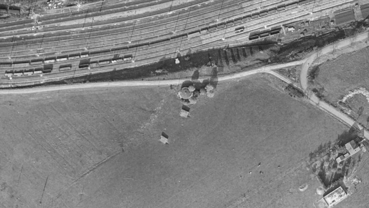 Ligne Maginot - Blockhaus de FONTOY GARE 1 à 3 - Photographie aérienne de 1954 - IGN - Geoportail 1954