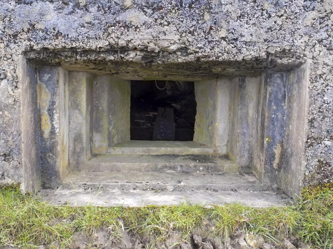 Ligne Maginot - BB80 - L'ORANGERIE - (Blockhaus pour canon) - Créneau AC - R Tucker