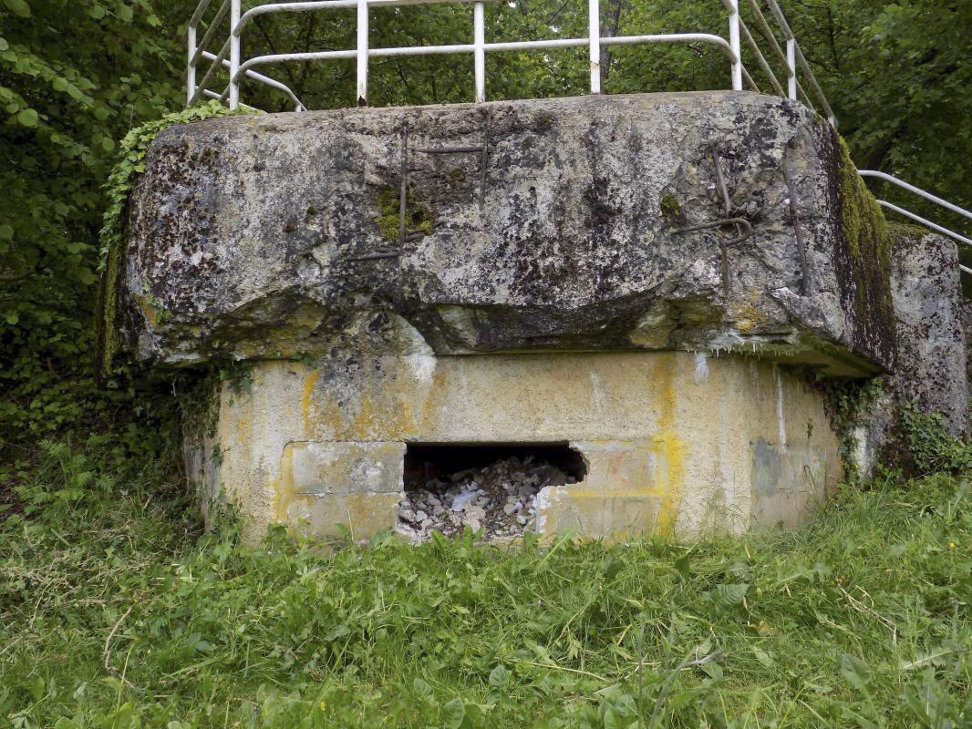 Ligne Maginot - BB82-B - LES FONZEES EST - (Observatoire d'infanterie) - Face centrale - R Tucker
