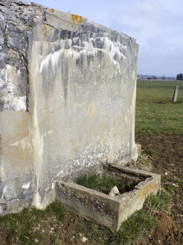 Ligne Maginot - BB82 - DOM LE MESNIL - (Blockhaus pour arme infanterie) - L'endroit pour munitions - R Tucker