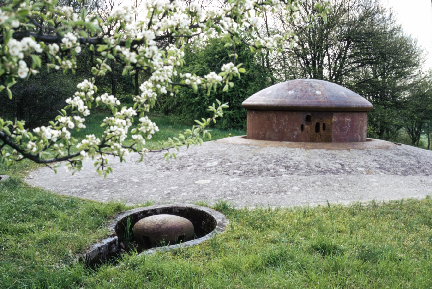 Ligne Maginot - BAMBESCH - A35 - (Ouvrage d'infanterie) - Bloc 1
La tourelle de mitrailleuses - MANSUY Michel