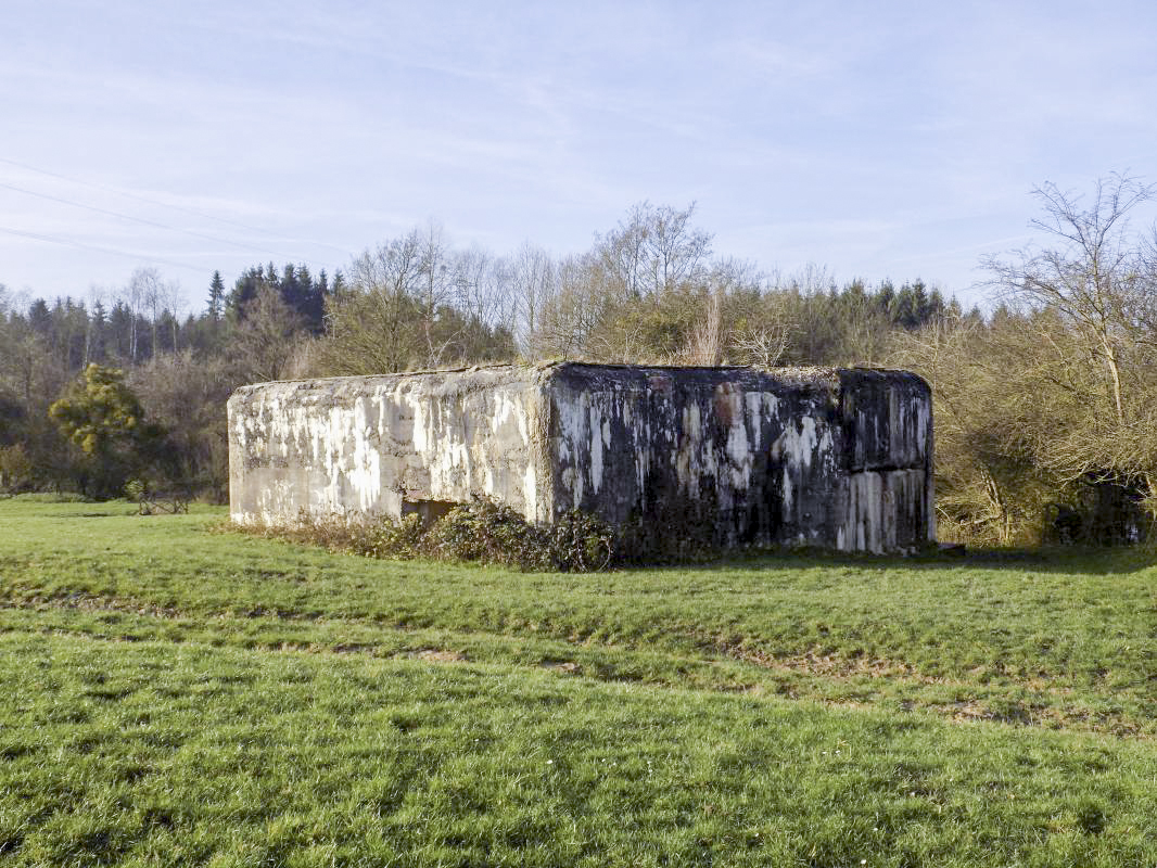 Ligne Maginot - A94 - BRUNCENT - (Blockhaus lourd type STG / STG-FCR - Simple) - Face frontale et face est - R Tucker