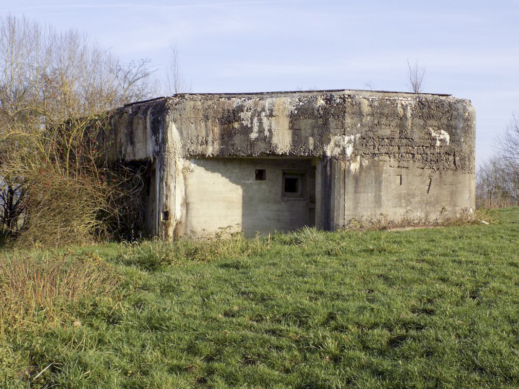 Ligne Maginot - A94 - BRUNCENT - (Blockhaus lourd type STG / STG-FCR - Simple) - L'entrée hommes - R Tucker