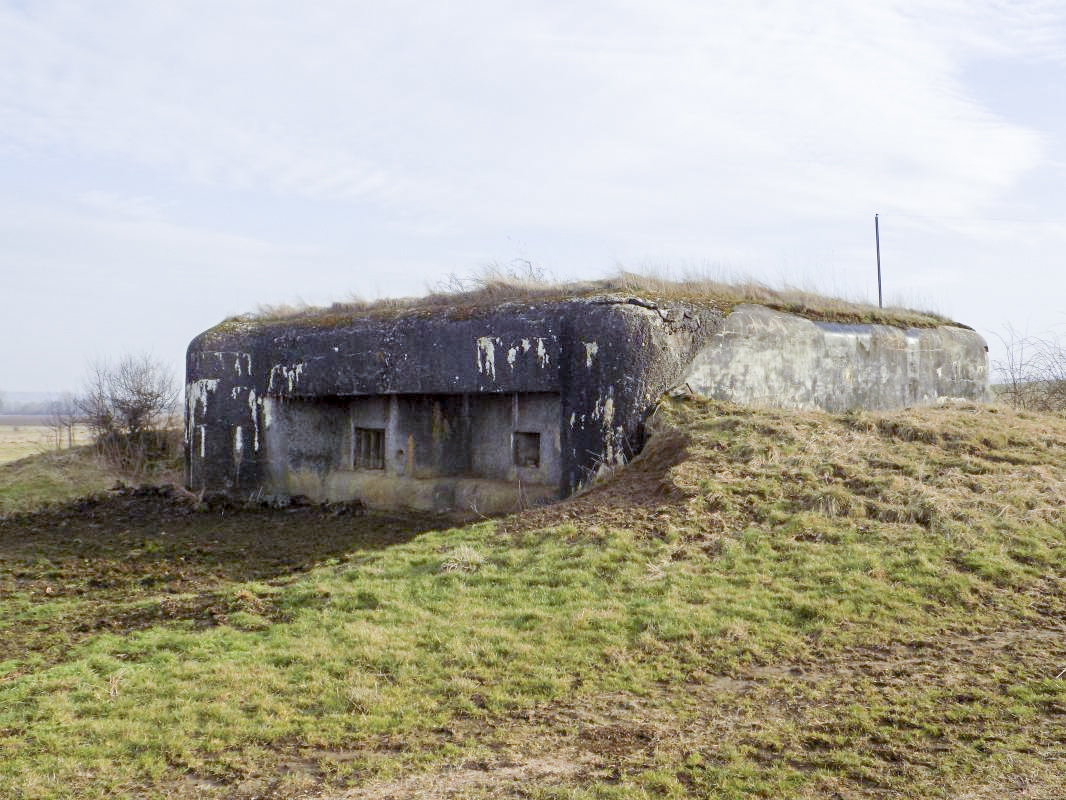 Ligne Maginot - A97 - EPINETTE - (Blockhaus lourd type STG / STG-FCR - Simple) - Faces frontale et gauche - R Tucker