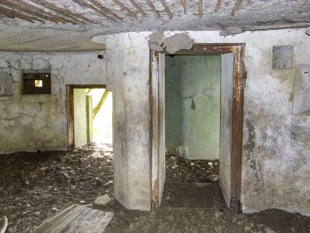 Ligne Maginot - A95BIS - TETAIGNE B - (Blockhaus lourd type STG / STG-FCR - Double) - Les entrées - R Tucker