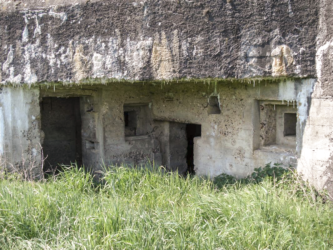 Ligne Maginot - A92 - PRIX DU LOUP - (Blockhaus lourd type STG / STG-FCR - Double) - Les entrées - R Tucker