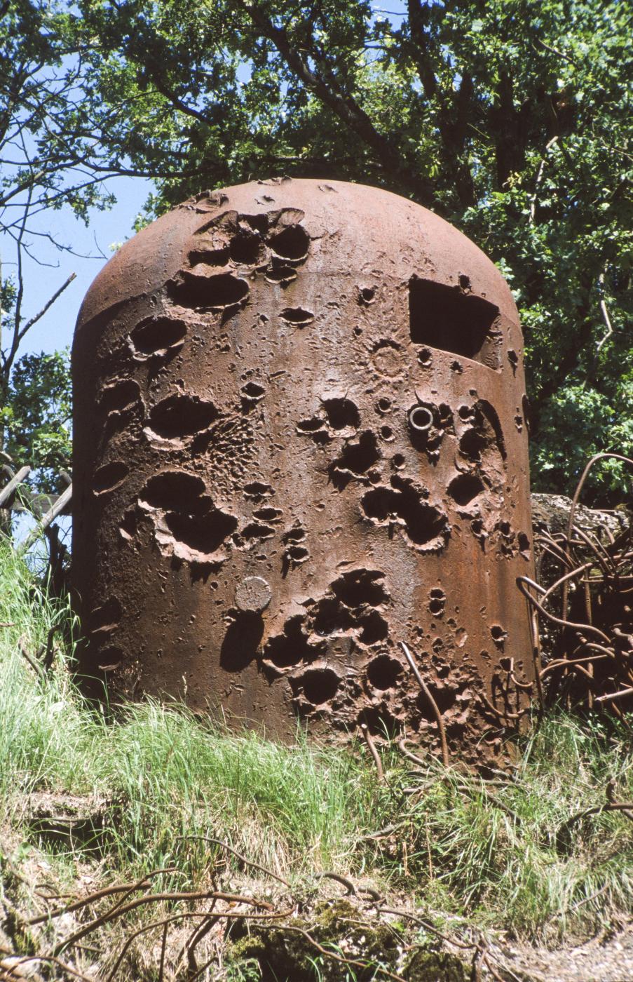 Ligne Maginot - BAMBESCH - A35 - (Ouvrage d'infanterie) - Bloc 2
Cloche GFM - MANSUY Michel