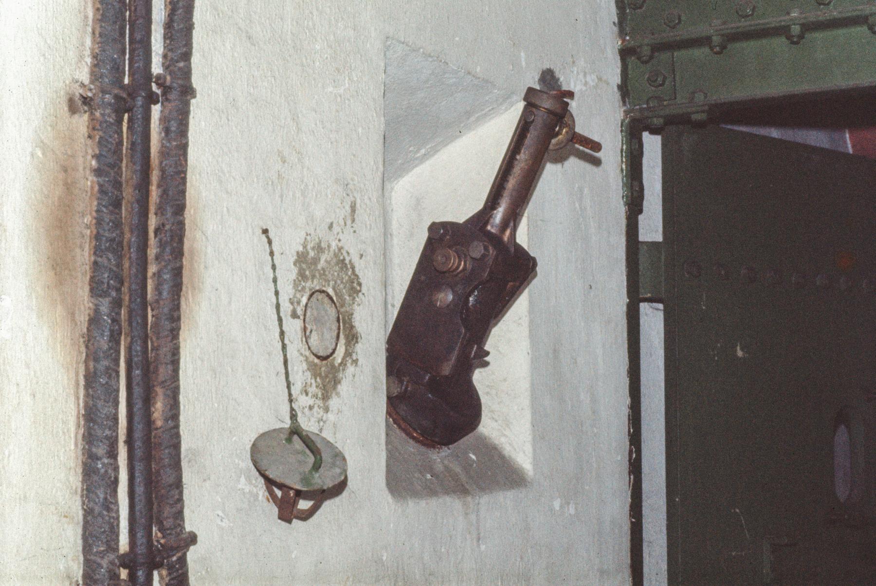 Ligne Maginot - BOIS DE LAUDREFANG SUD - C77 - (Casemate d'infanterie - Simple) - L'entrée ouest, comme il était - MANSUY Michel