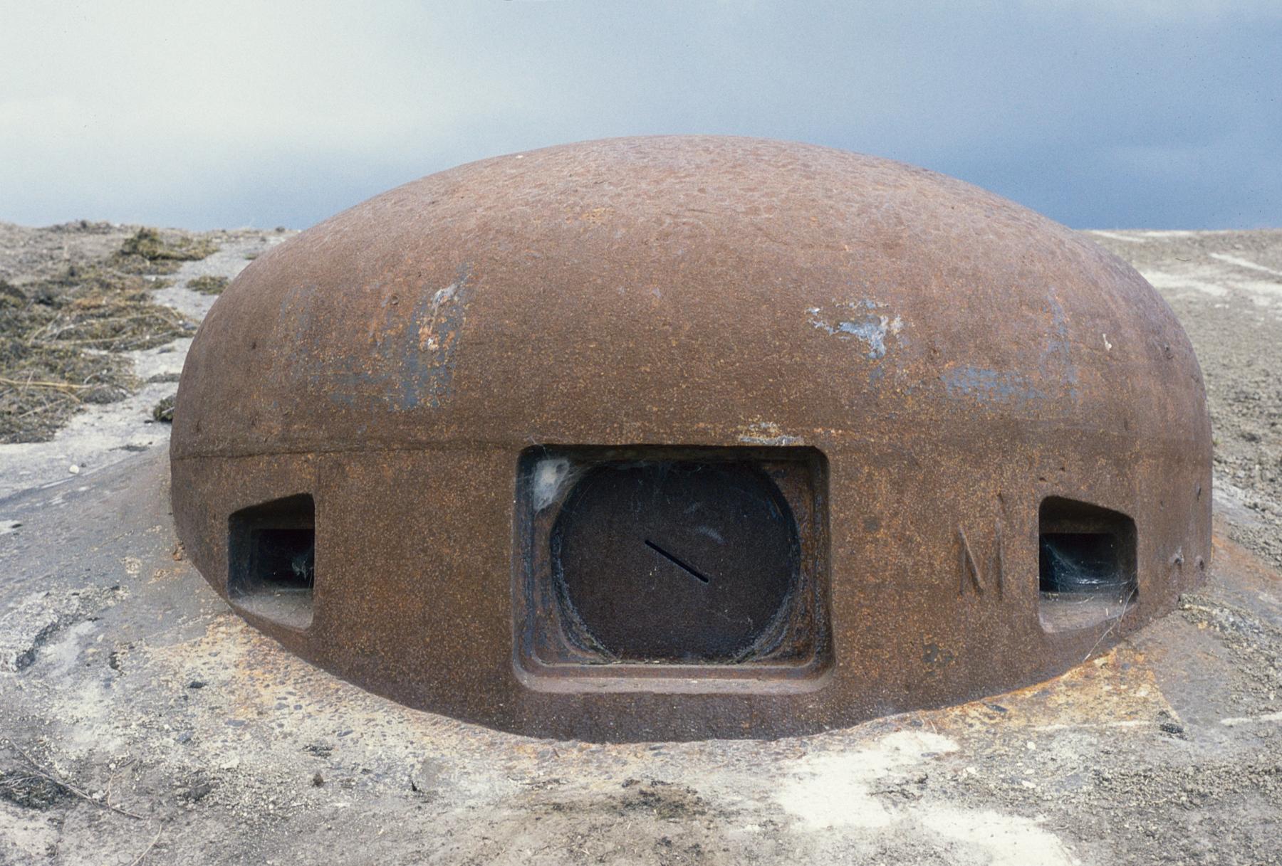 Ligne Maginot - QUATRE VENTS NORD - C74 - (Casemate d'infanterie - Simple) - La cloche JM - MANSUY Michel