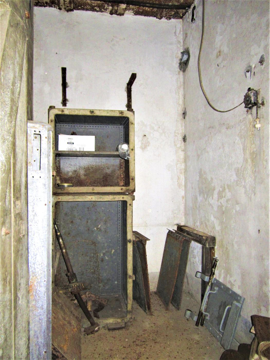 Ligne Maginot - EINSELING - A36 - (Ouvrage d'infanterie) - Local TSF - Gregory Fuchs