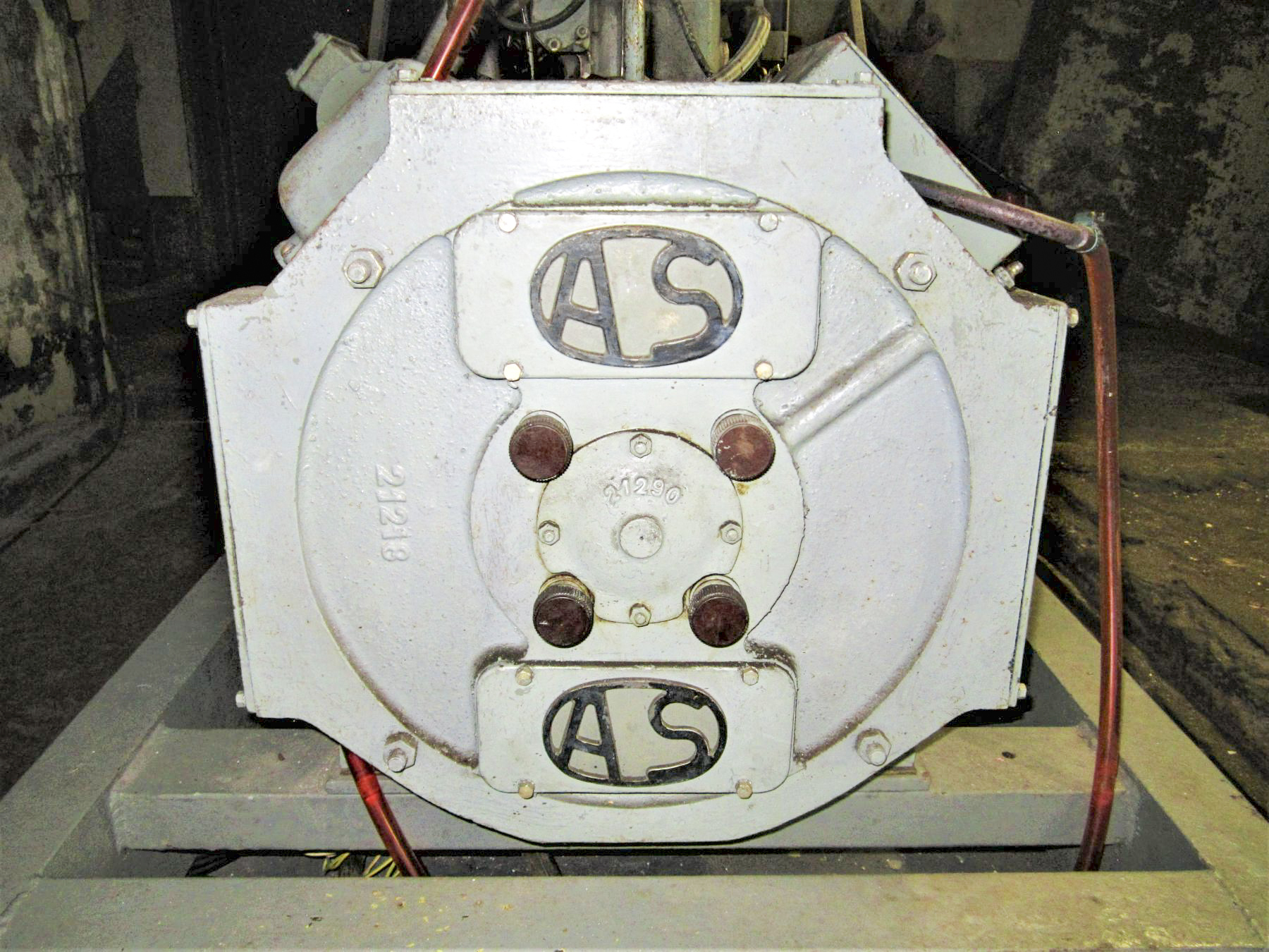 Ligne Maginot - EINSELING - A36 - (Ouvrage d'infanterie) - Etage inférieur
L'usine électrique
Alternateur Aubry & Simonin - Gregory Fuchs