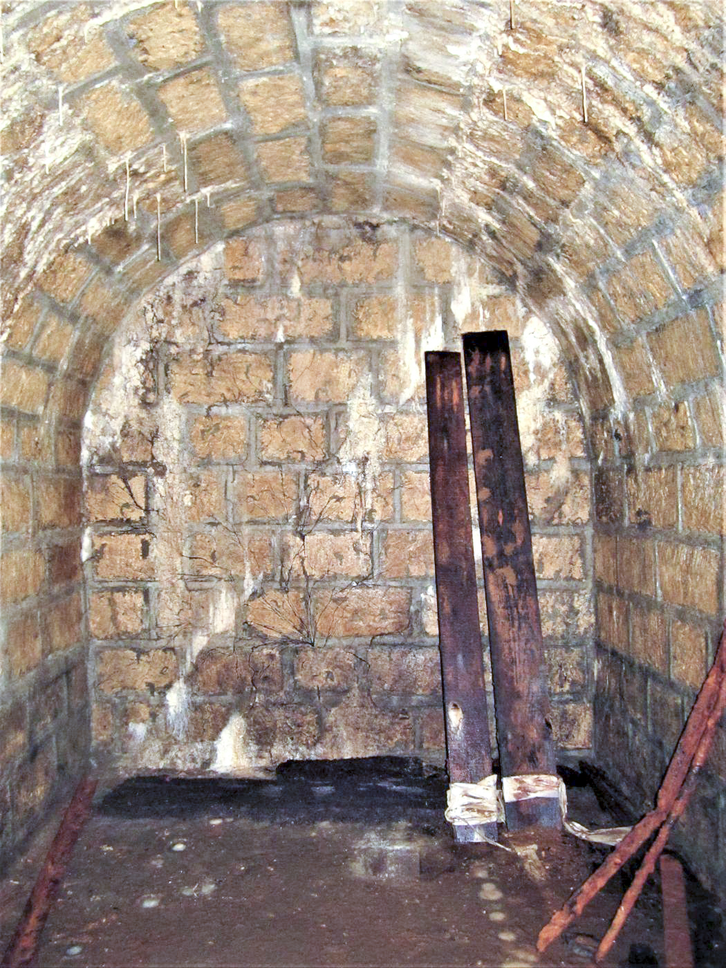 Ligne Maginot - EINSELING - A36 - (Ouvrage d'infanterie) - Local dans le puits d'escalier - Gregory Fuchs