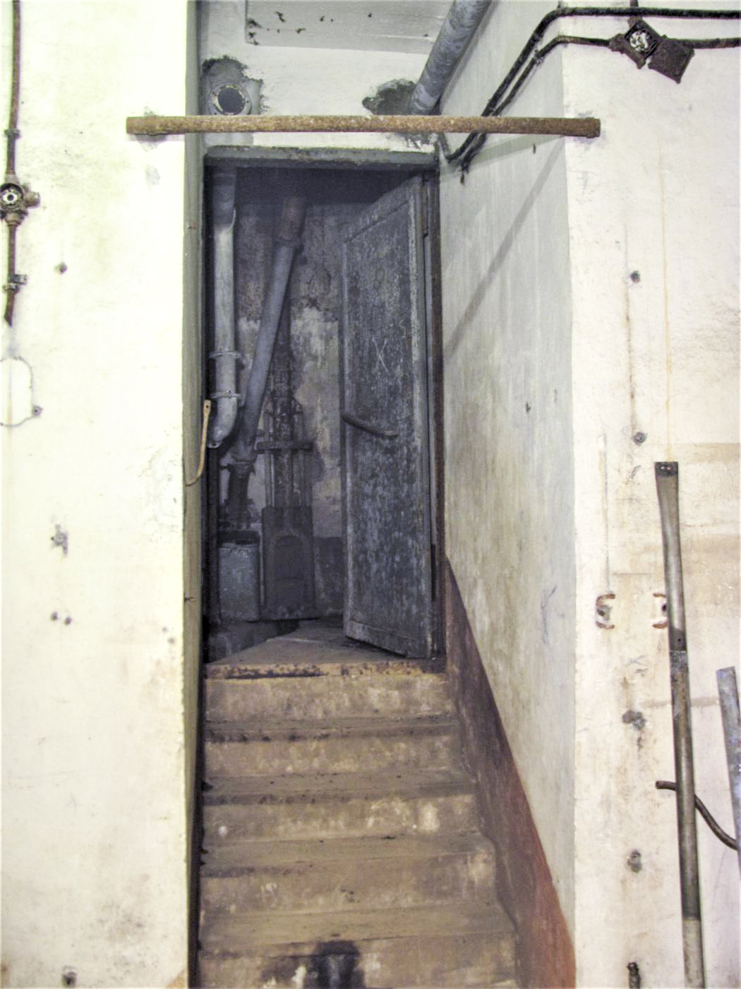 Ligne Maginot - EINSELING - A36 - (Ouvrage d'infanterie) - Accès à la cloche JM modifié AM - Baptiste Gaudin