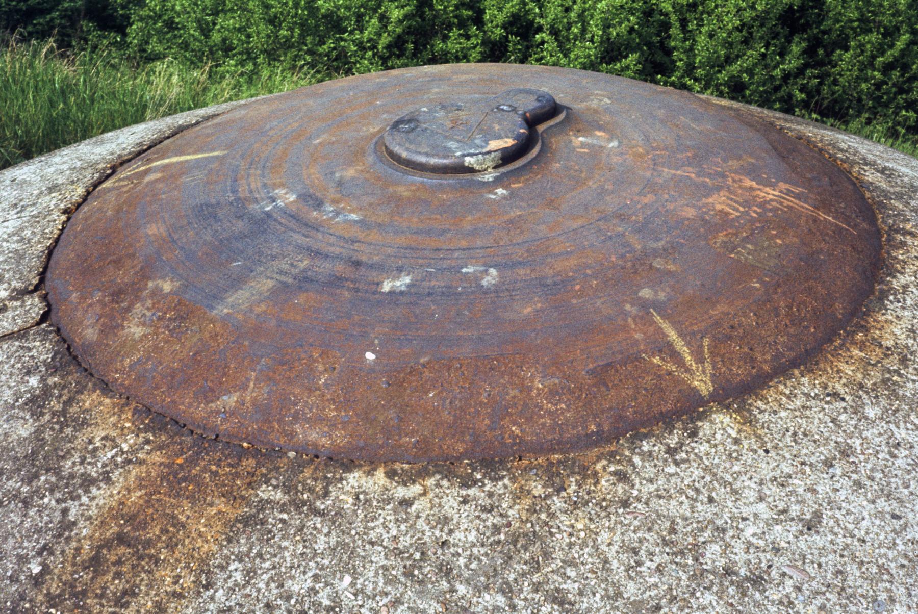 Ligne Maginot - KERFENT - A34 - (Ouvrage d'infanterie) - Bloc 4
Cloche VP - MANSUY Michel