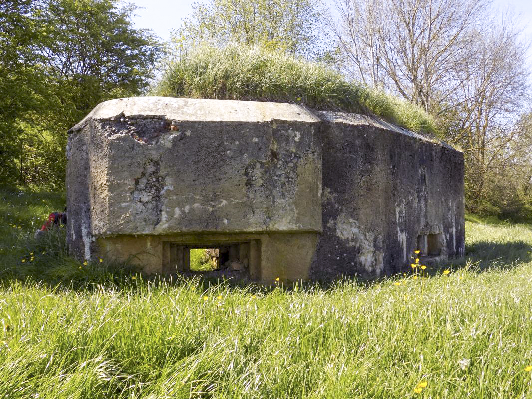 Ligne Maginot - 2C - LA CABRETTE - (Blockhaus pour canon) - Faces droite et centrale - R Tucker
