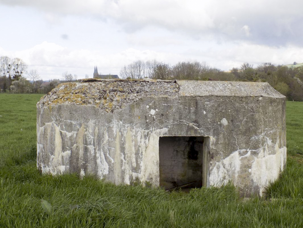 Ligne Maginot - 8B - FOCHELLE - (Blockhaus pour arme infanterie) - L'arrière - R Tucker