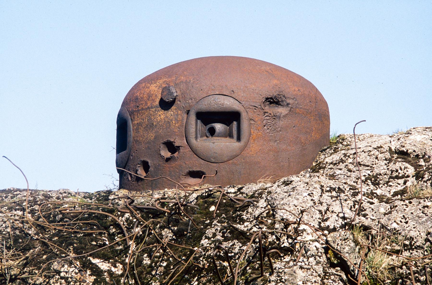 Ligne Maginot - LAUDREFANG - A37 - (Ouvrage d'infanterie) - Bloc 1
Cloche GFM type A modifiée B - MANSUY Michel