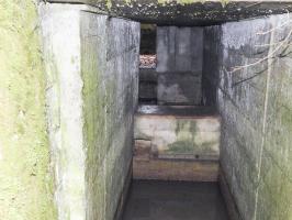 Ligne Maginot - SCHEIDE 5 - (Blockhaus pour arme infanterie) - L'entrée, l'abri inondé puis à l'arrière l'emplacement du FT17.