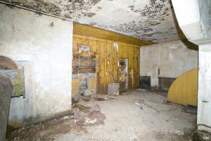 Ligne Maginot - MOLVANGE - A9 - (Ouvrage d'artillerie) - Entrée des hommes
Chambre de tir