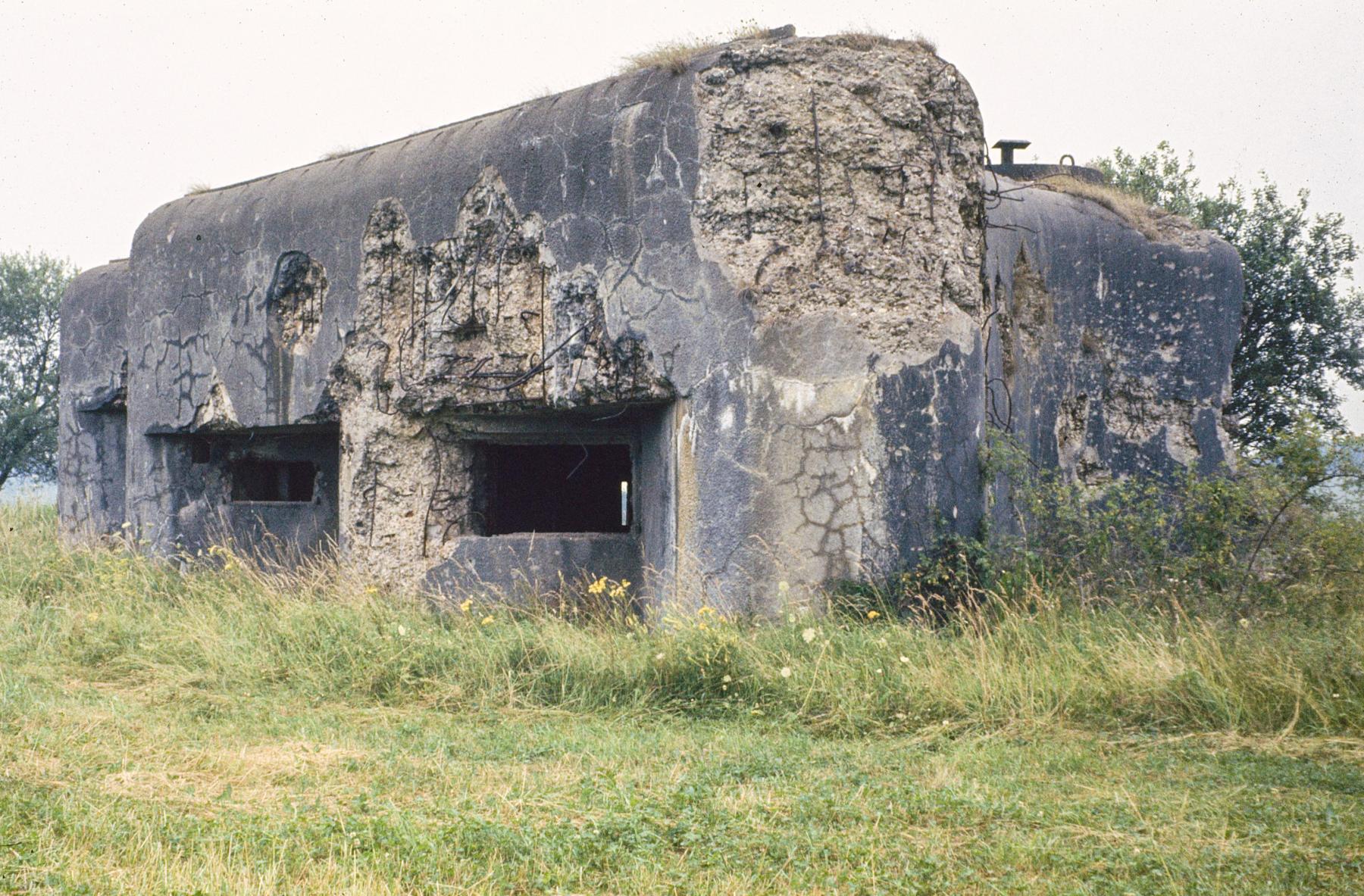 Ligne Maginot - MC21B - MC12 - (Casemate d'infanterie - Double) -  - MANSUY Michel
