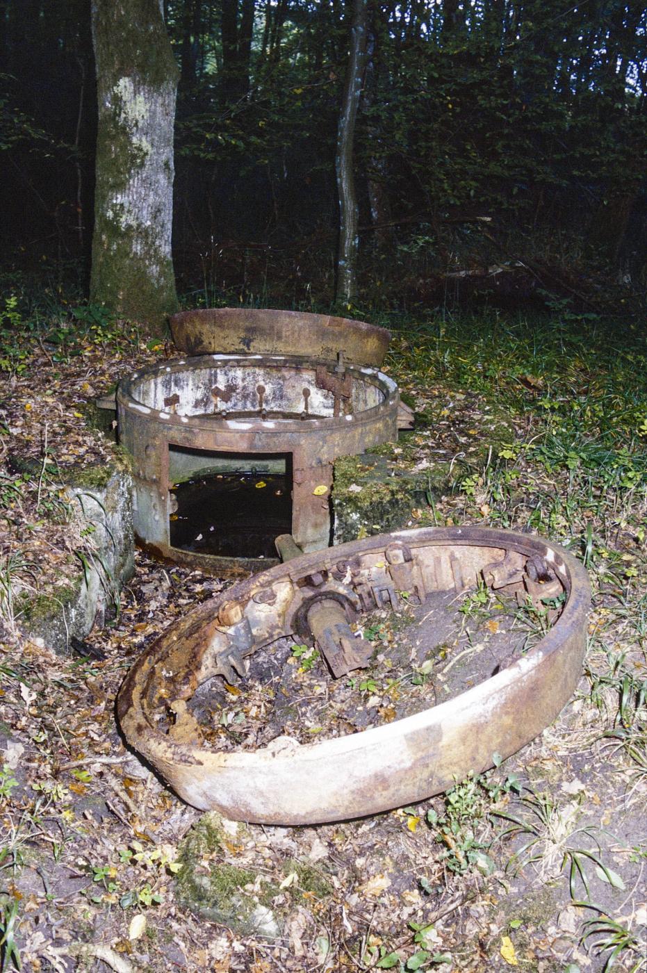 Ligne Maginot - HUEHNERBERG (TD N° 173) - (Cuve pour arme d'infanterie) -  - MANSUY Michel