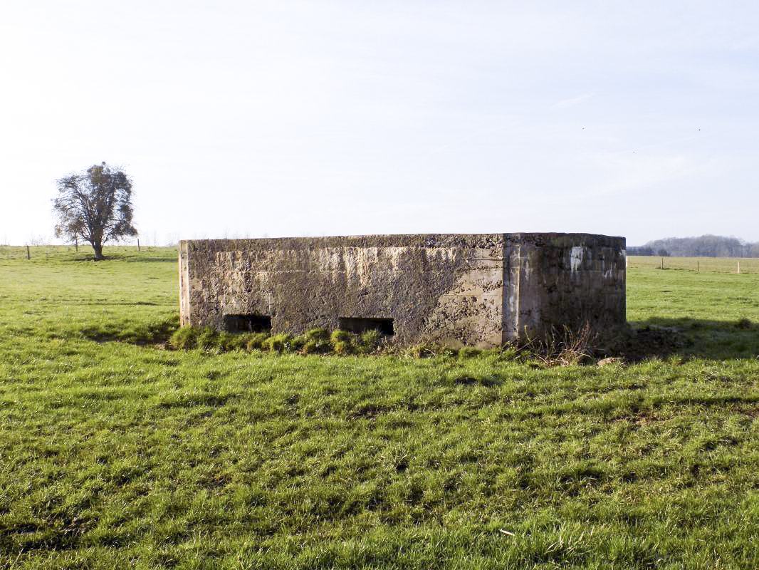 Ligne Maginot - 27 - LA ROMARGNE CENTRE - (Blockhaus pour arme infanterie) - Face droite et frontale - R Tucker